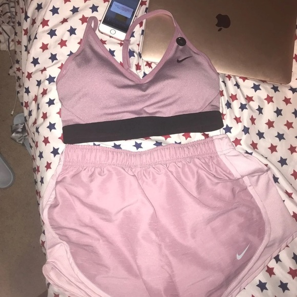 RARE pink nike set - Picture 1 of 2